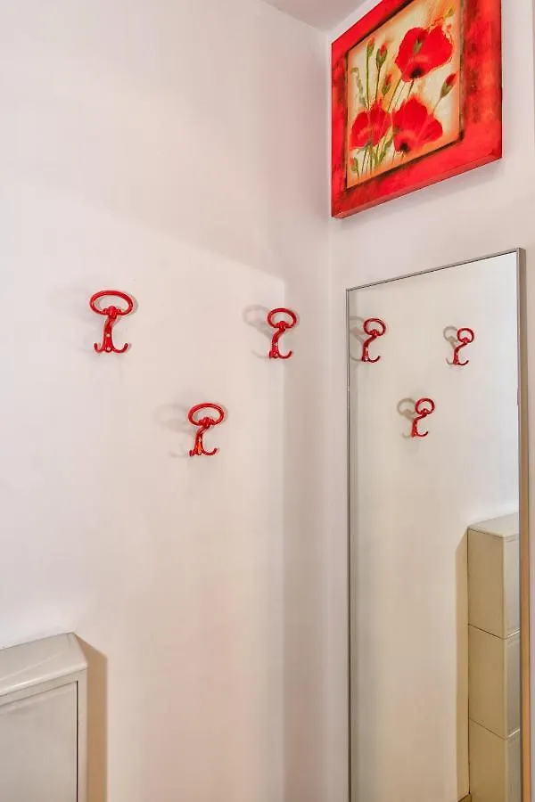 Studio Lunigiana Milano Stazione Milano 0*,