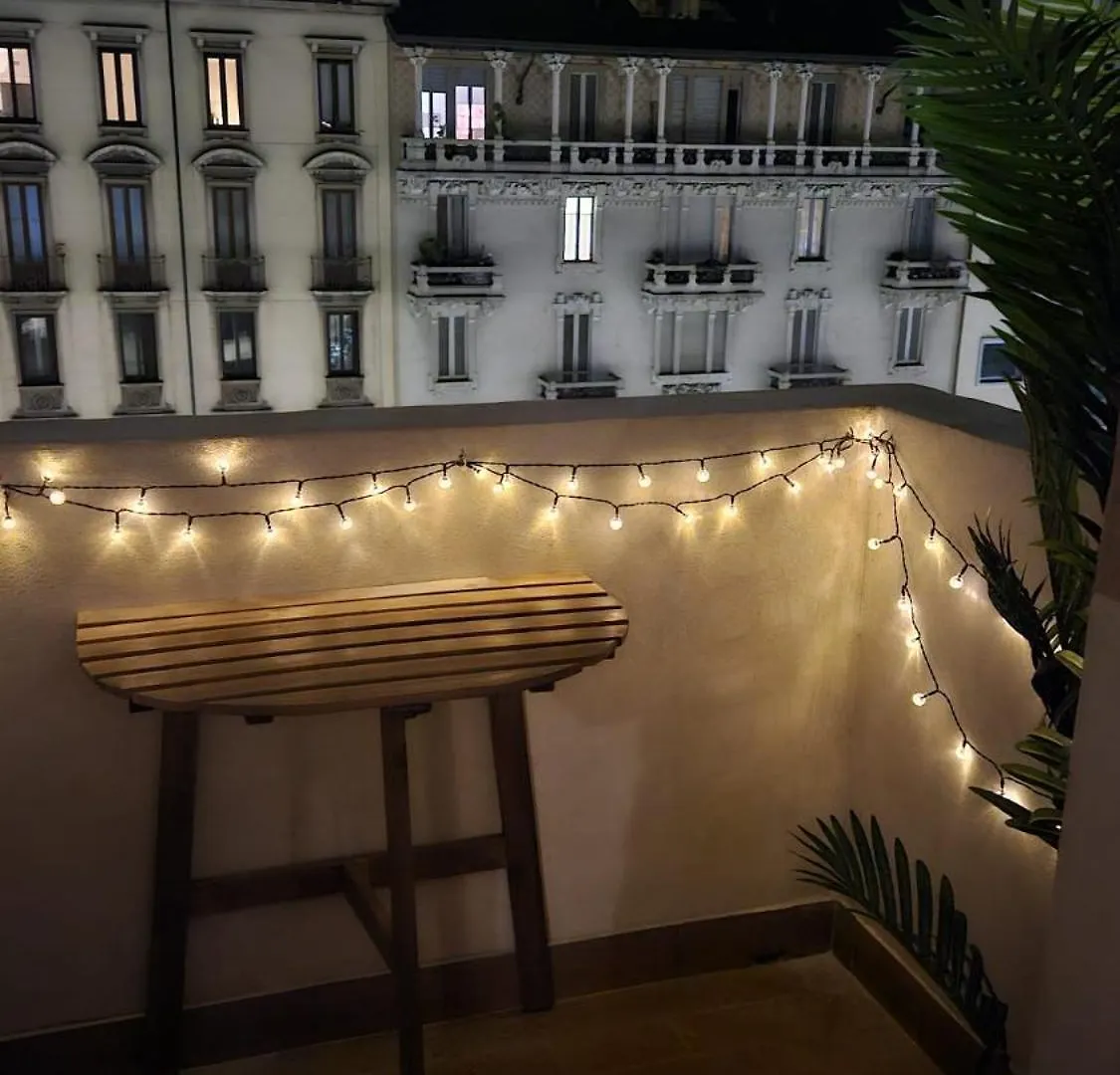 Studio Lunigiana Milano Stazione Milano Lägenhet